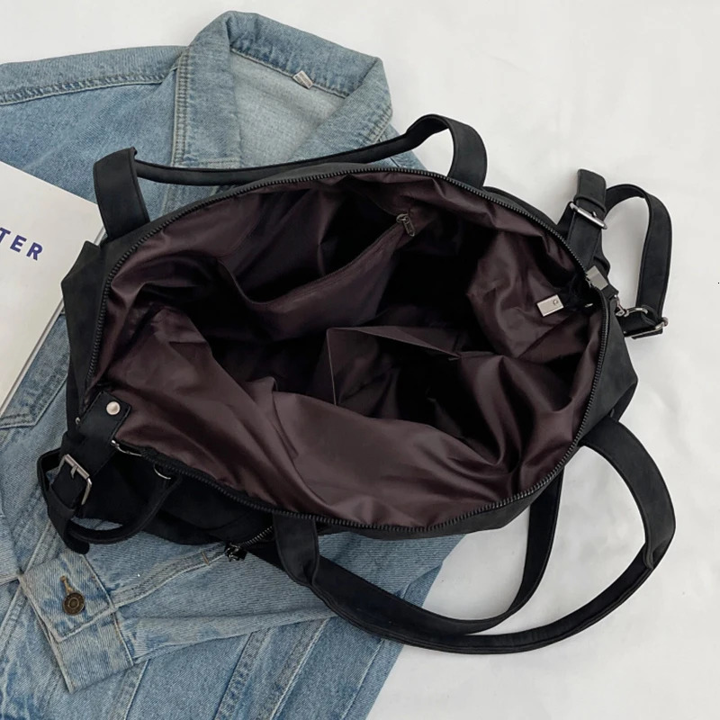 Black Large Handbag for Women Retro Nubuck Leather Serviceable Sweethearts Camp Travel Crossbody Bags Female Boston Shoulder Bag 241111