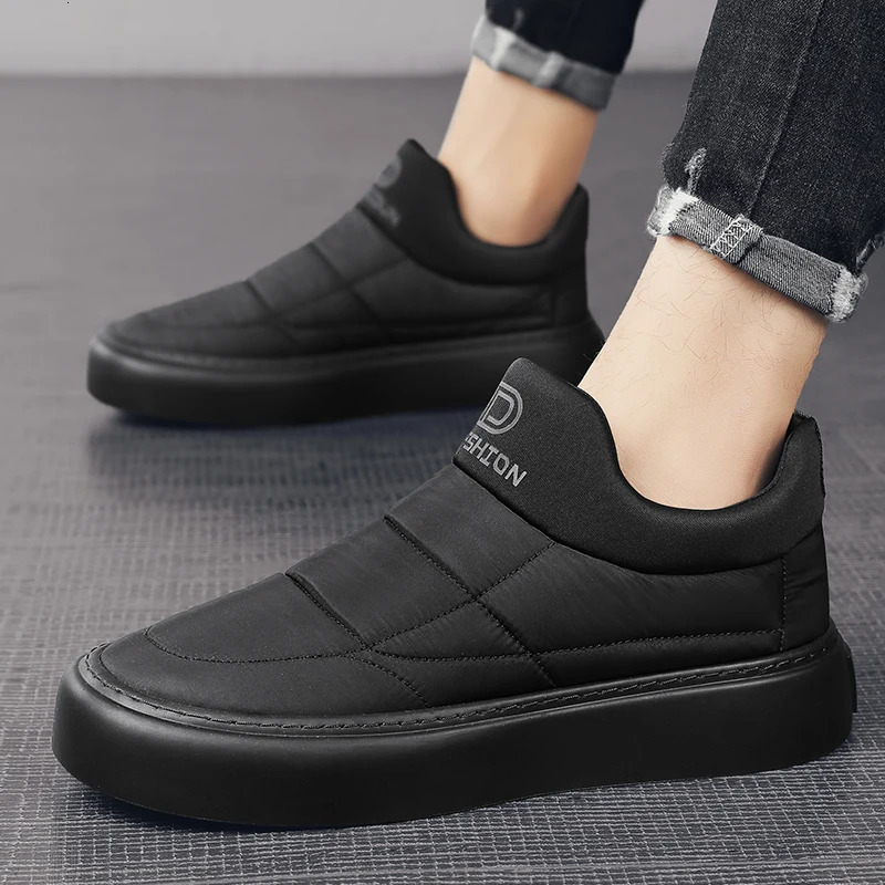 Mens winter thick soled shoes mens black casual sports shoes mens snow boots plush warm cotton shoes 241111