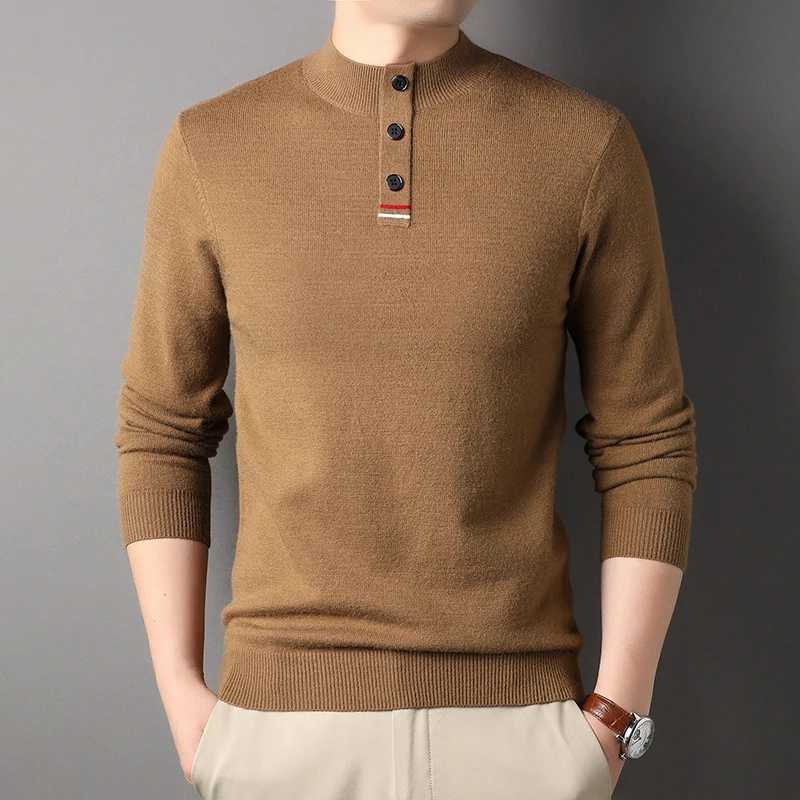 Winter Mens Knitted Sweater Half Turtle Neck Loose Youth Fashion City Europe and America Simple Sweater Button Collar W2411111