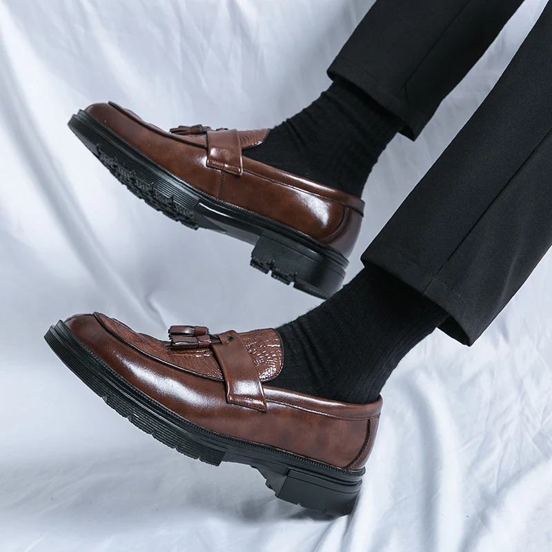 Men Business Formal Loafers Slipon Shoes Fashion Alligator Pattern British Style Leather Moccasins Flats 241111