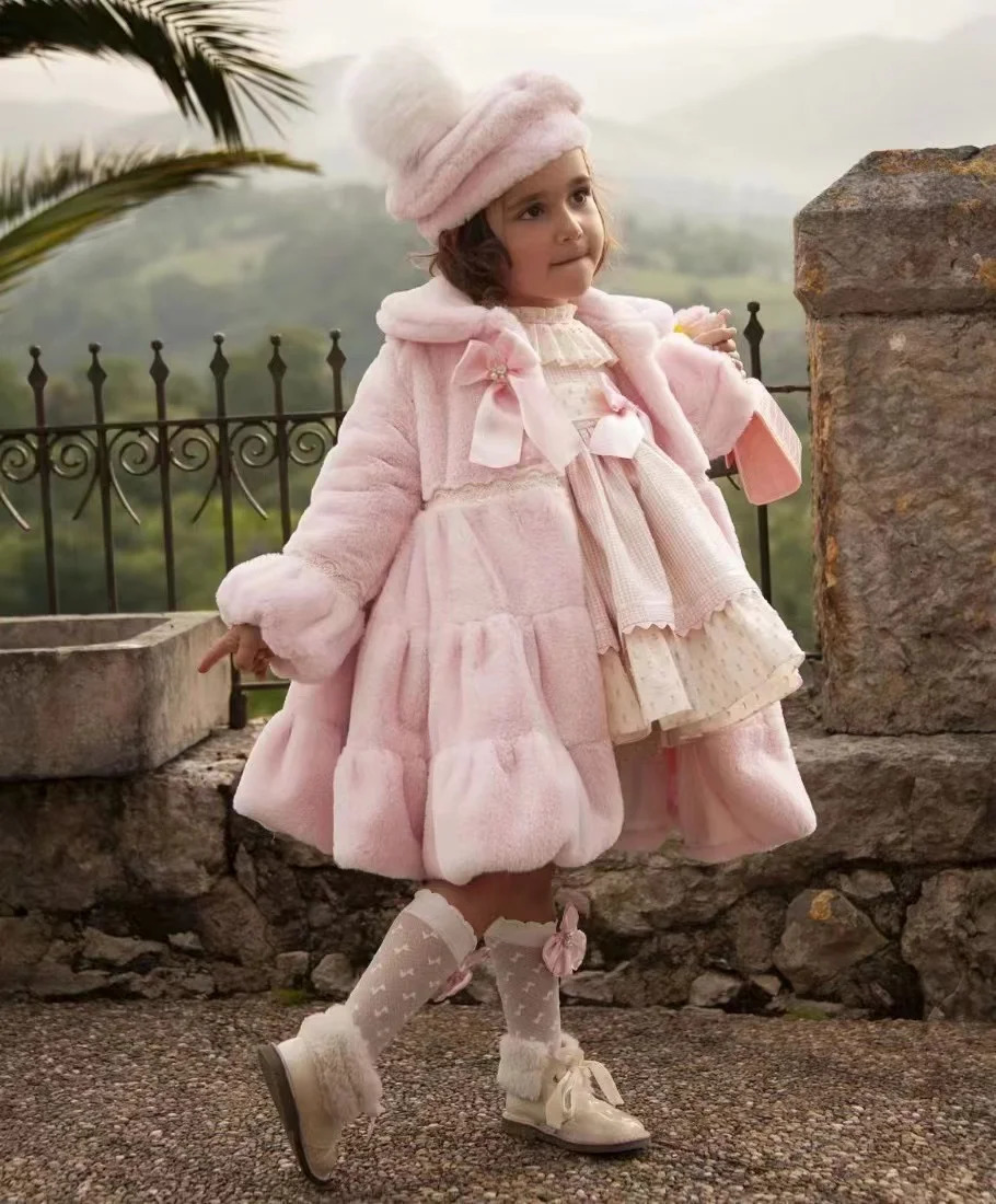 1-12Y Baby Girl Autumn Winter Pink White Fur England Spanish Red Velvet Princess Wool Coat for Casual Eied 241028