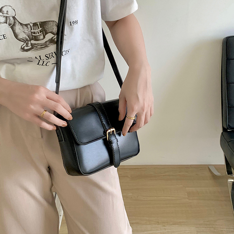 2025 Designer New free 2024 3 shipping Bags Fashion Shoulder Crossbody Versatile Small Square Trendy Women's Bag