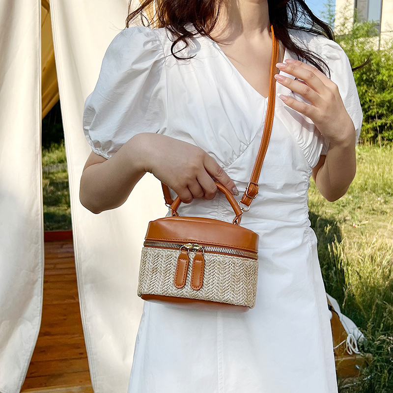 Summer for Women Straw Shoulder Bags Rattan Crossbody Beach Woven Top Handle Bag Box Raffia Casual Handbags