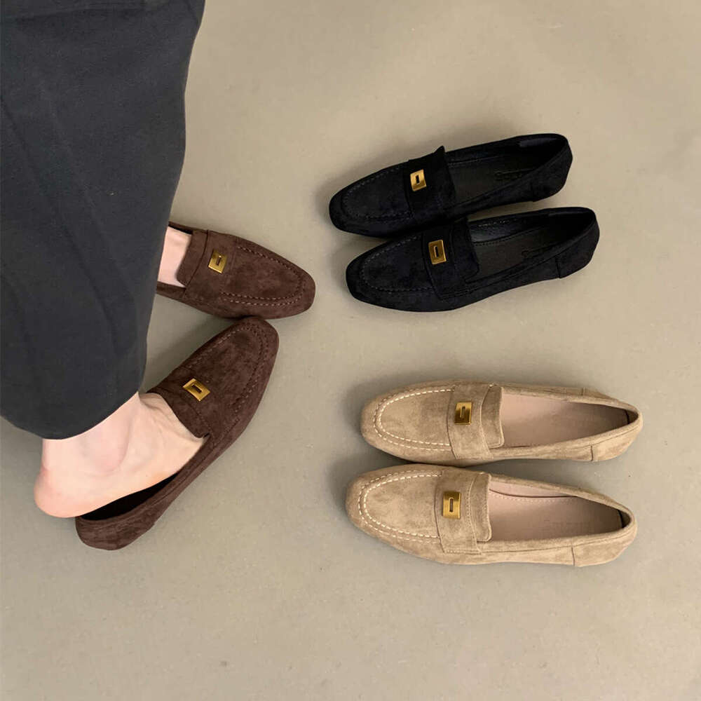 Quality Suede Loafers Women Flat Casual Leather Metal Decor Slip on Mules Spring Summer Walk Runner Shoes Woman