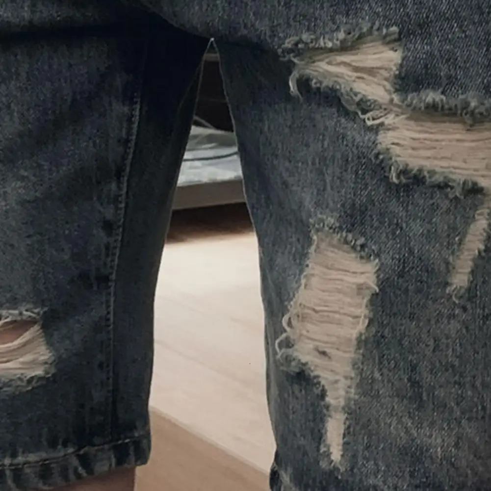 Summer Ripped Holes Denim Shorts Mid-rise Pockets Zipper Button Fly Straight Leg Knee Length Men Short Jeans Streetwear 240412