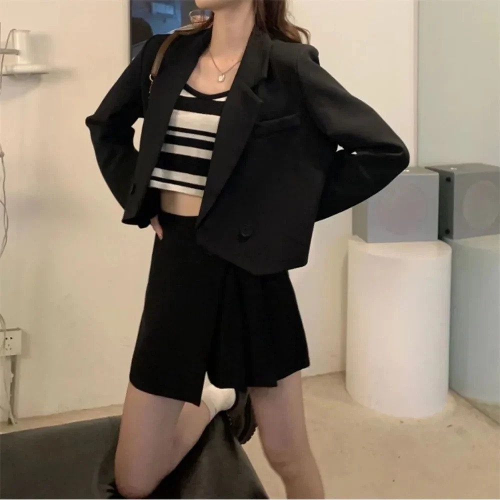 Short Blazer Woman Khaki Outerwears Crop Coats for Women Solid Jacket Spring Autumn Chic and Elegant Tailoring Sale Bring Deals 241112