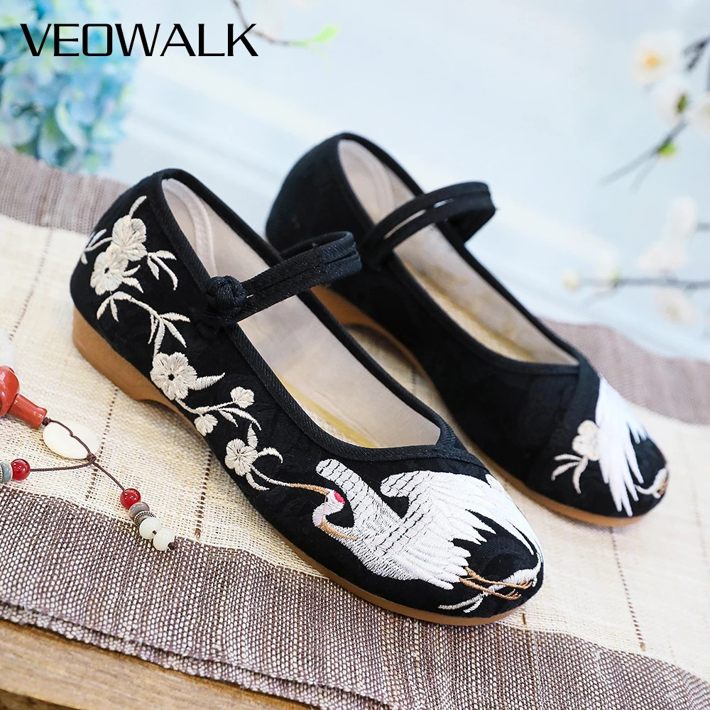 Veowalk China Crane Embroidery Womens Canvas Mary Janes Apartment Handmade Womens Casual Comfortable Nurse Shoes Old Beijng Shoes 241111
