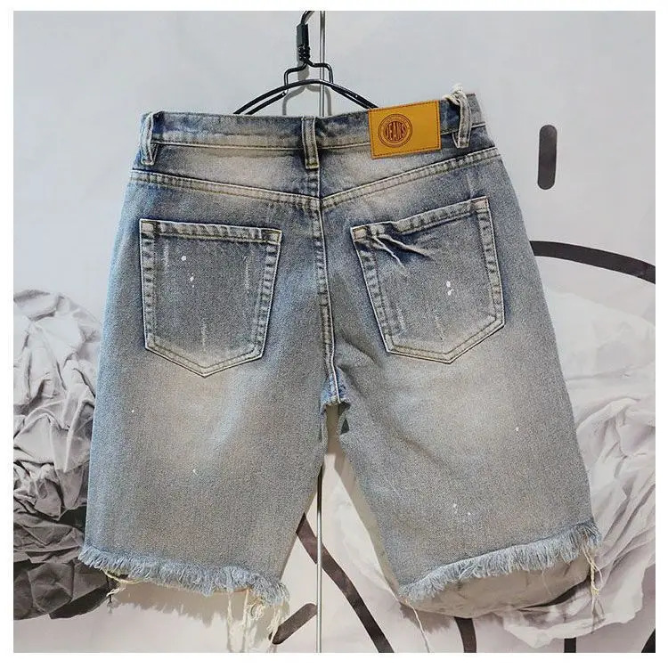 Man Denim Shorts with Text Ripped Embroidery Short Jeans Pants for Men er in Original Trend 2024 Summer Retro 241112