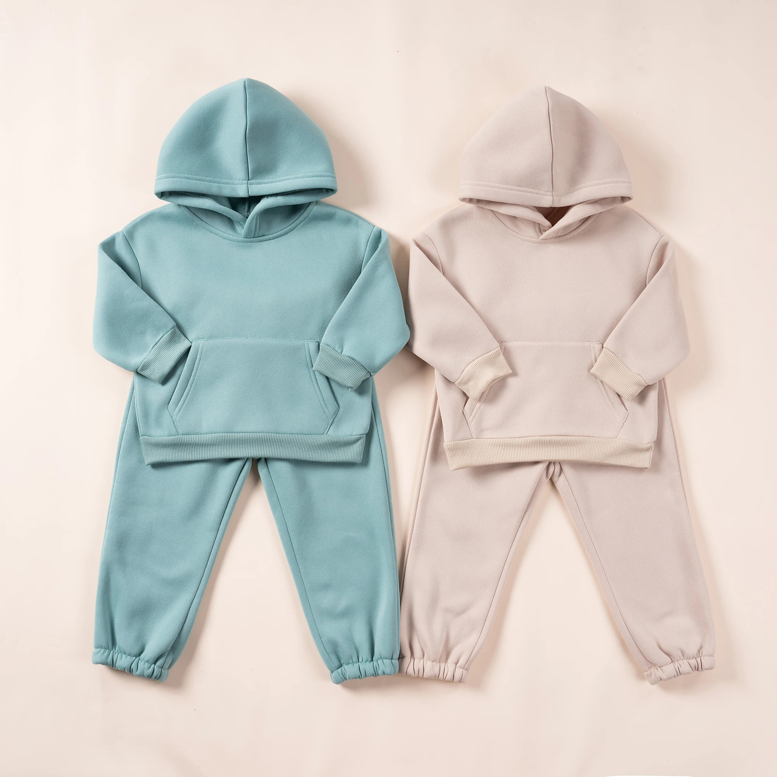 Winter Children Hooded Tracksuits Suits 0-6Y Toddler Boys Girls Clothing Suit Solid Plush Sweater and Sports Pants Set 241112