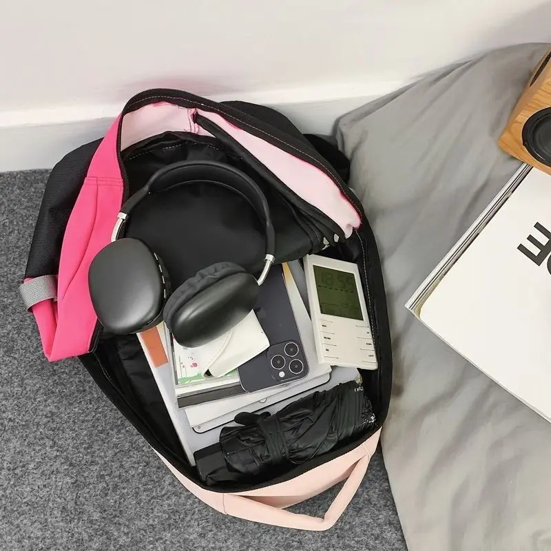 Fashionable womens backpack Harajuku retro student backpack nylon waterproof large capacity backpack casual travel bag womens backpack 241111