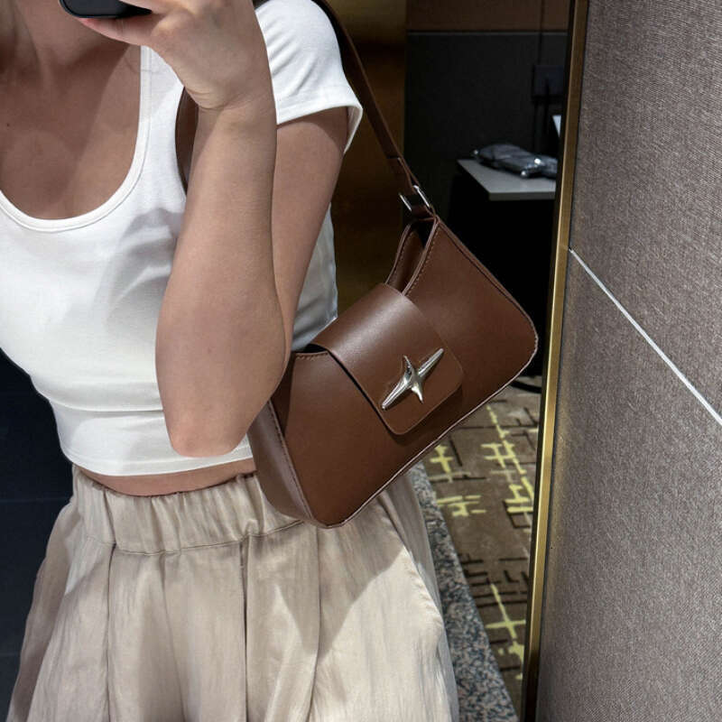 Sier Shoulder Bags for Women 2025 Classic Y2K Small Purse Glossy PU Leather Brand Female Underarm Handbags Daily Bag