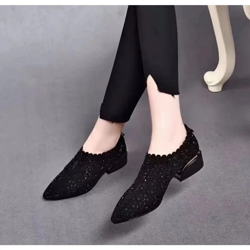 Summer and spring Pointed toe womens shoes slip on comfortable and fashionable short and chubby high heels casual womens shoes size 35-40 241111