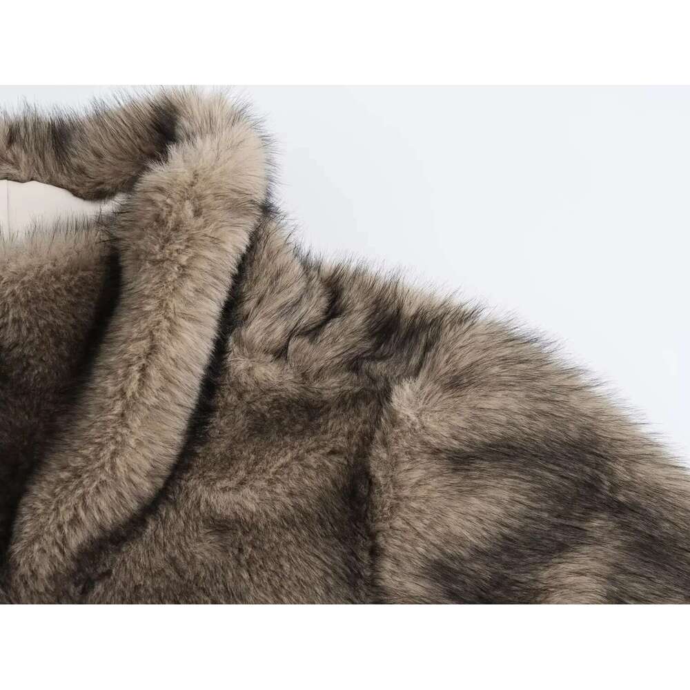 shanshi fur coat women Wind autumn and winter women's fashion street artificial effect fur high neck hoodie top