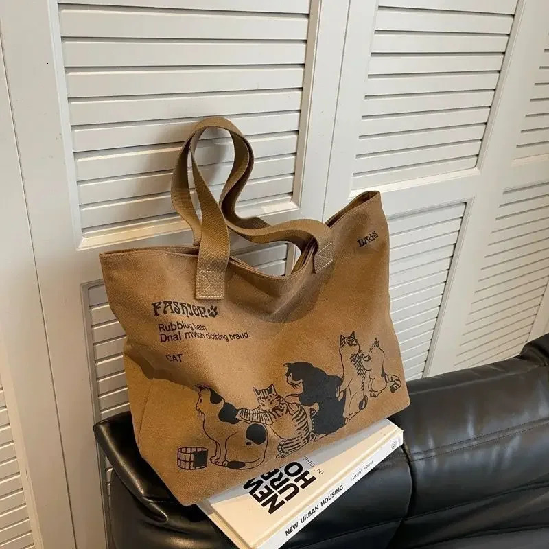 Creative Maillard Fashion Canvas Bag Japanese and Korean student simple shoulder bag large capacity armrest handbag 241111