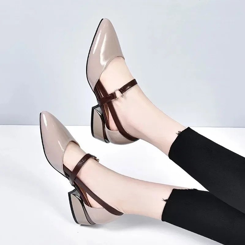 Spring and summer season single shoe thick heel soft sole solid color Pointed breathable middle-aged and elderly fashion 241111