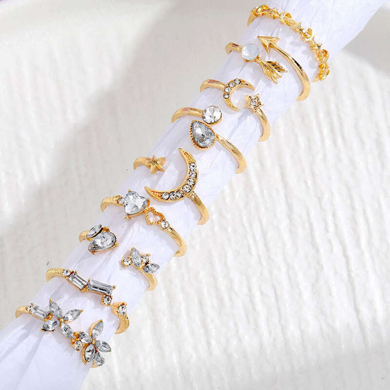 New Personalized 9-piece Love Butterfly Star Moon Diamond Combination Set Ring for Women