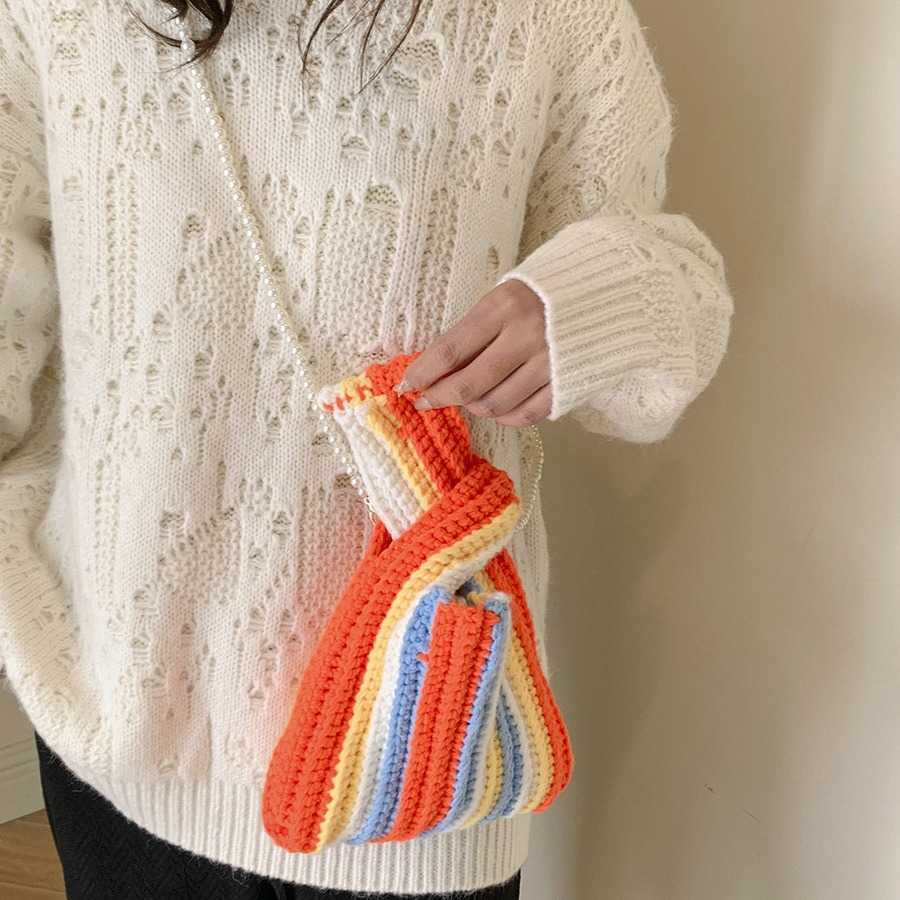 This year's popular large capacity striped contrasting shoulder bag for women, 2024 autumn and winter new yarn knitted hand-held bucket bag