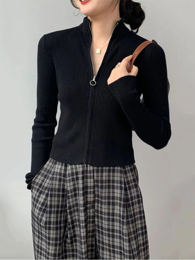 Spring Autumn Zipper Cardigan Women Sweaters Knitted Long Sleeve Standup Collar Tops Korean Fashion Short Sweater for Female 241111