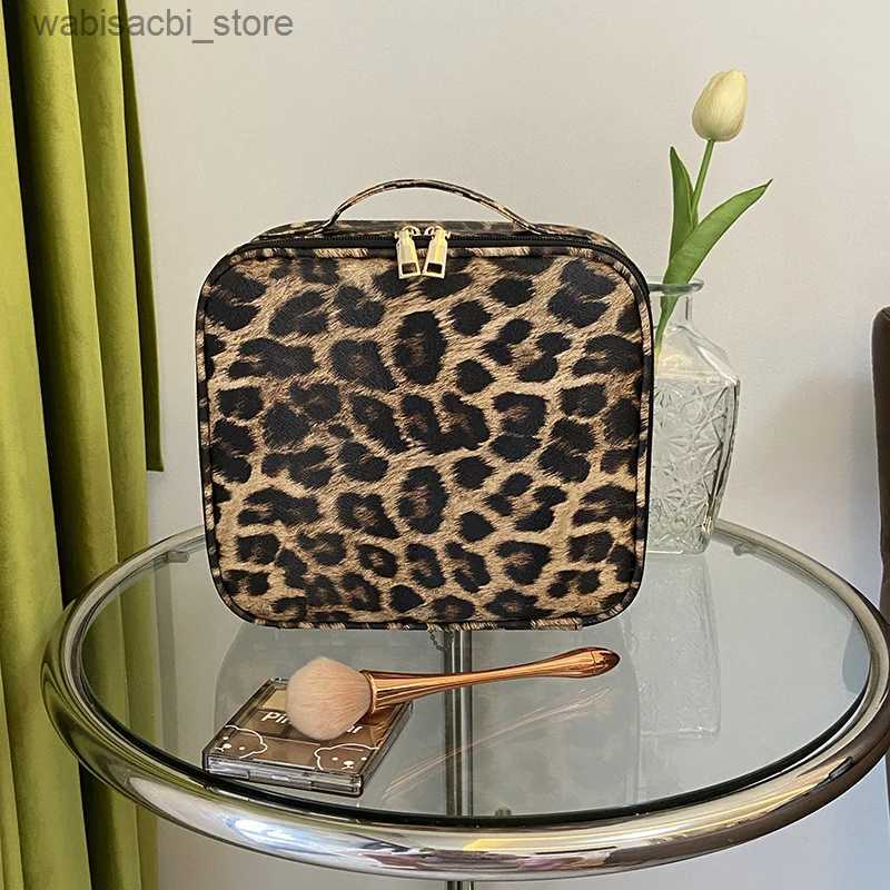 Cosmetic Bags 2021 New Leopard Waterproof Cosmetic Bag PU Leather Travel Large Capacity Beauty Makeup Case L49