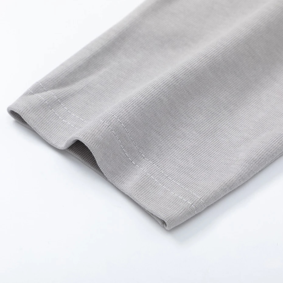 Harajuku Hip Hop Long Sleeve Mens Super Large Y2K Street Clothing T-shirt Mens Fashion Casual Loose T-shirt Black 241112