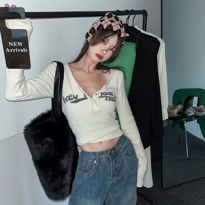 Retro letter printed elastic T-shirt for womens sexy slim crop top ribbed long sleeved O-neck top Korean Y2k aesthetic street T-shirt 241112