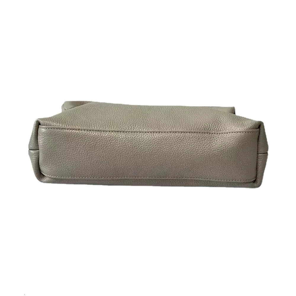 Cowhide Woman Clutch Bag Thick Natural Leather Simple Style Purses Calfskin Folding Daily Pouch Genuine Leather