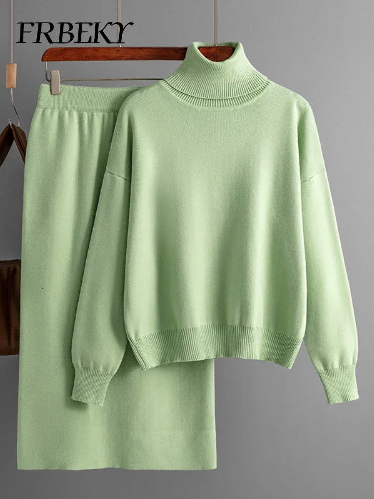 Dress set solid color turtle neck sweater half body bag hip set womens 2-piece casual knitted set 241112