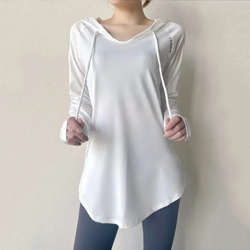 Womens sportswear running hoodie long sleeved gym shirt womens sportswear yoga top breathable gym yoga loose shirt 241112