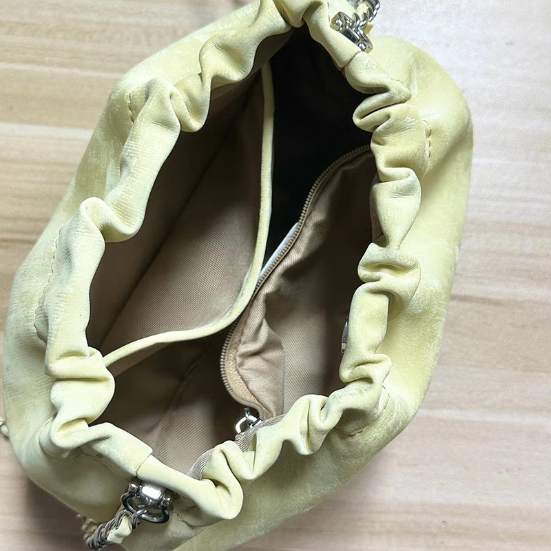 Summer New Women Chain Messenger Female Soft Split Leather Fashion Bucket Shoulder Lady Casual Crossbody Bag Patent Leather