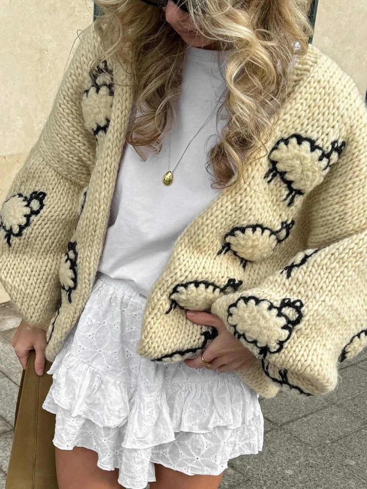 Knitted V-neck Casual Sheep Womens Cardigan Single Breasted Long Sleeved Contrasting Sweater Female Commuting High Streetwear 241112