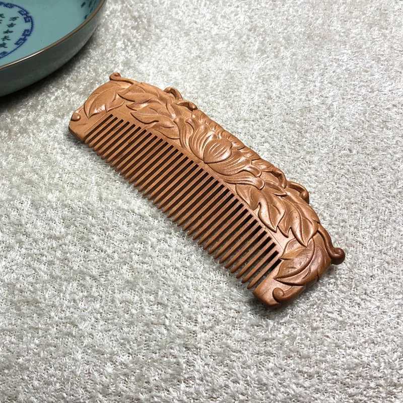 Natural peach wood comb handmade decoration carved patterns scalp health comb hollow portable girl gift massage hair comb W241112