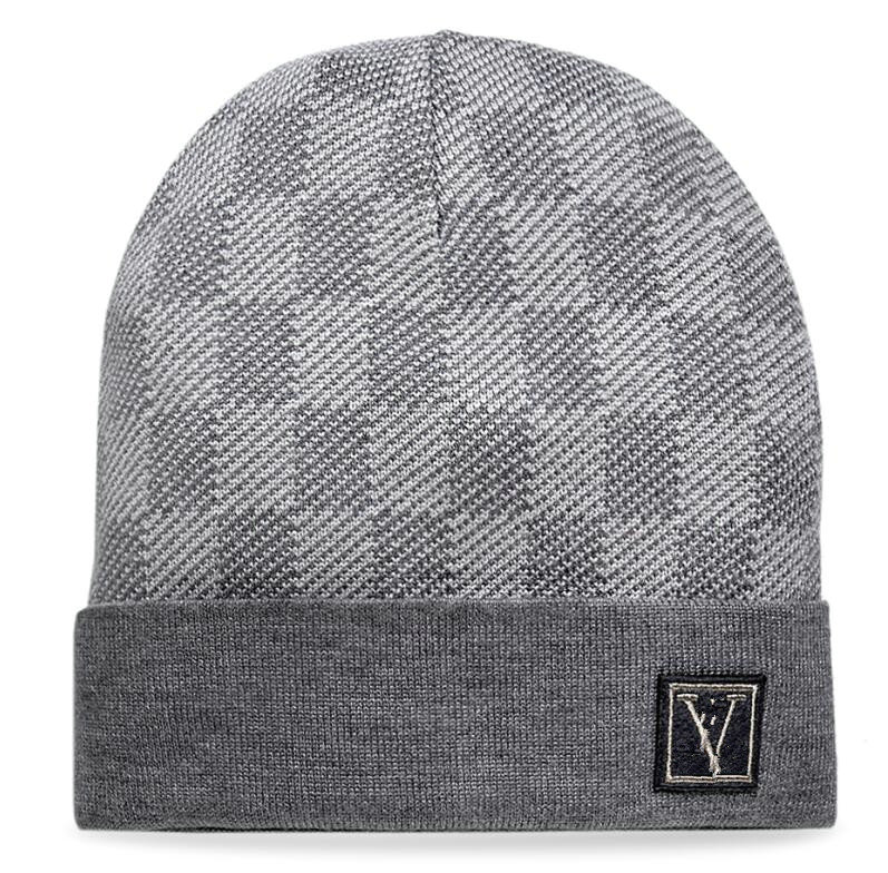 Winter hats for men Luxury designer Italy V beanie bonnet knitted skull cap casual autumn outdoor travel warm plaid hat designers women famous gorra b30
