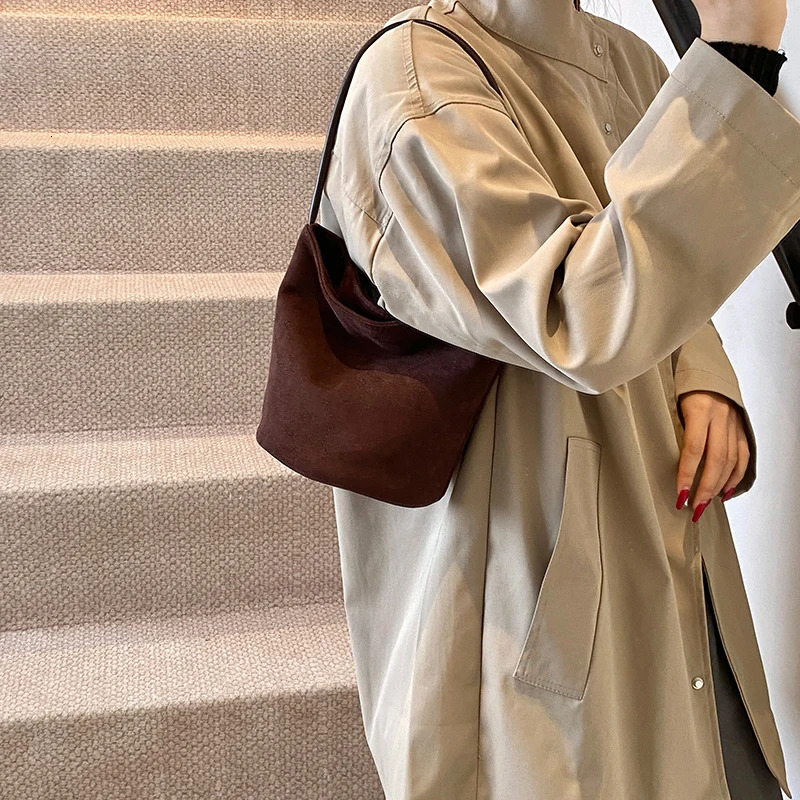 Suede Hobo Bag for Women Retro Handbag Purse Mini Tote Bags Vintage Shoulder Trendy ner Purses Clutch Top Handle 241111