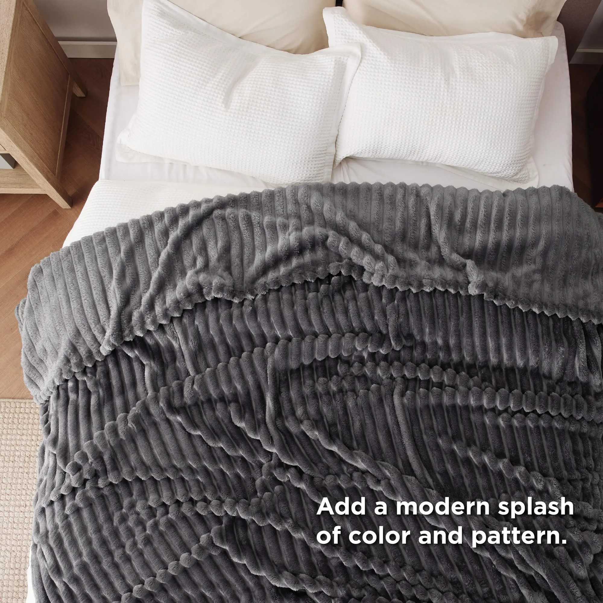 Grey Solid Color Flannel Throw Blanket for Couch Super Soft Cozy Blankets for Women Girls Cute Small Blanket for Sofa DecorXJ241111
