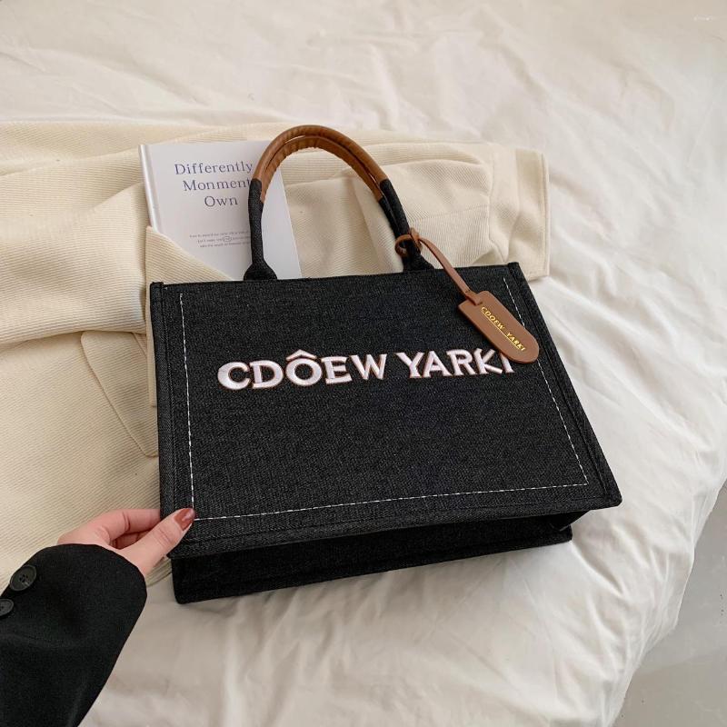 2025 NEW Totes Cross-border Women's Bag Fashion Denim Shoulder Messenger Casual All-match Portable Tote Yoga zhanyishengli