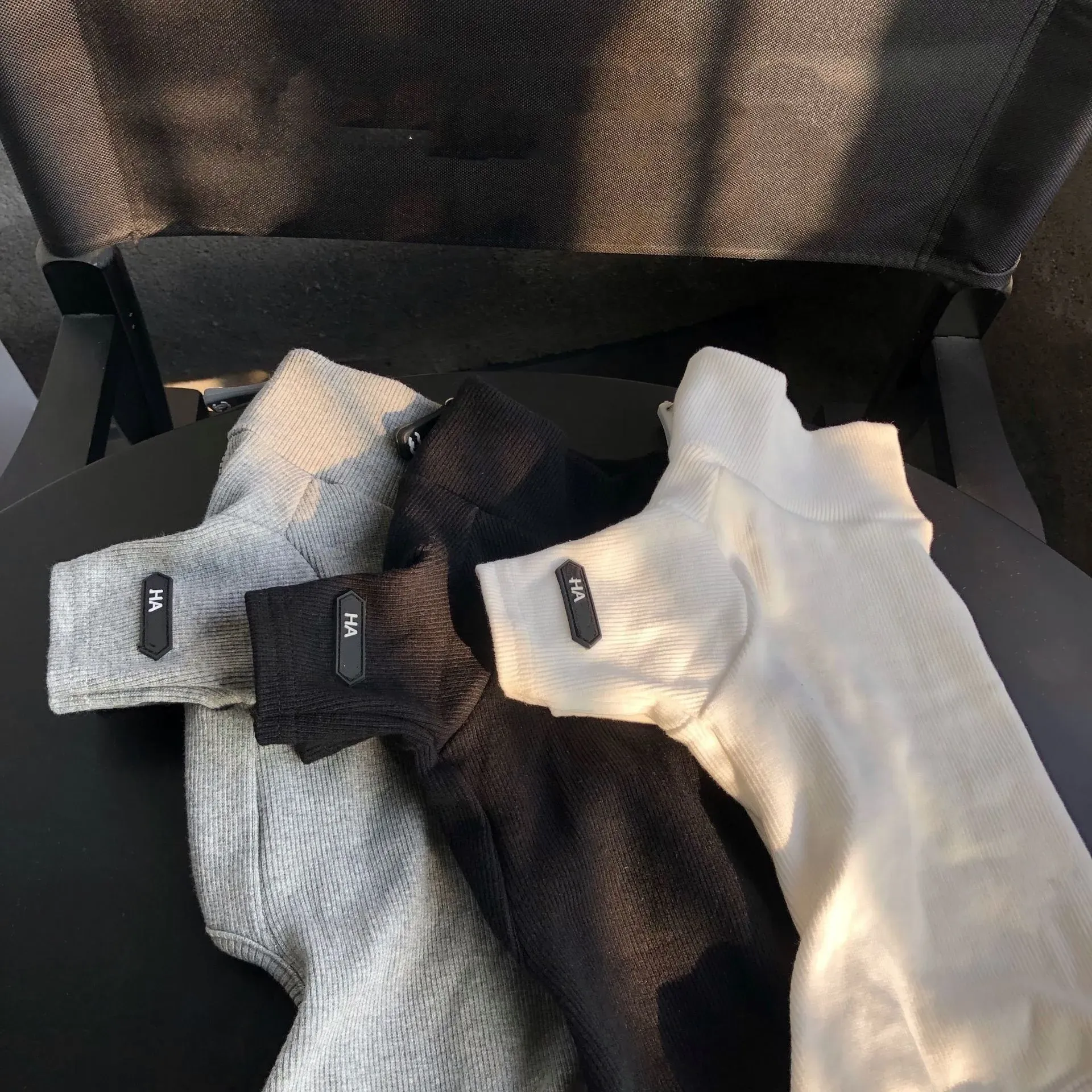 New Designer Onesie Autumn Winter Pet Grey Knitted Sweater Letters Clothes Teddy Bear Classic Small Dog Schnauzer Overalls Wholesale