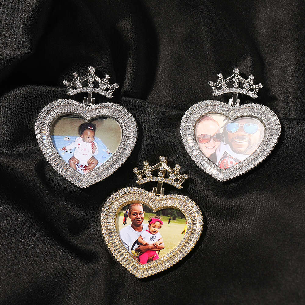 Crown Love Memory Photo Heart Frame Medal Pendant Necklace Top Quality Iced Out Cubic Zirconia Hip Hop Punk Custom Picture Personalized Bling Gemstone