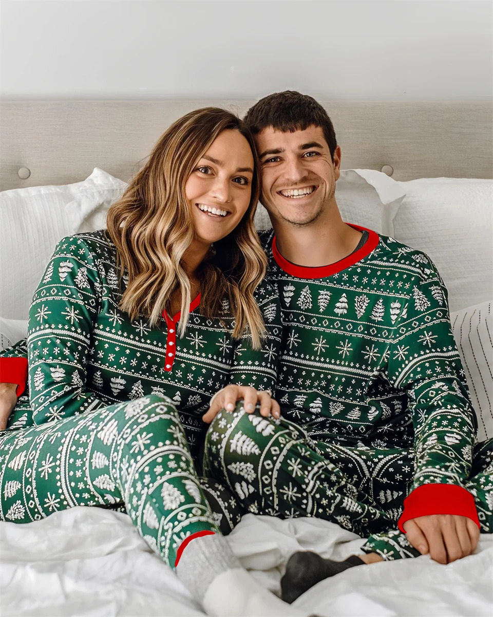 Sall Winter Christmas Pajamas Set Mother Kids Look Loungewear Pjs Baby Pyjamas Childrens Family Matching Outfits Sleepwear 241112
