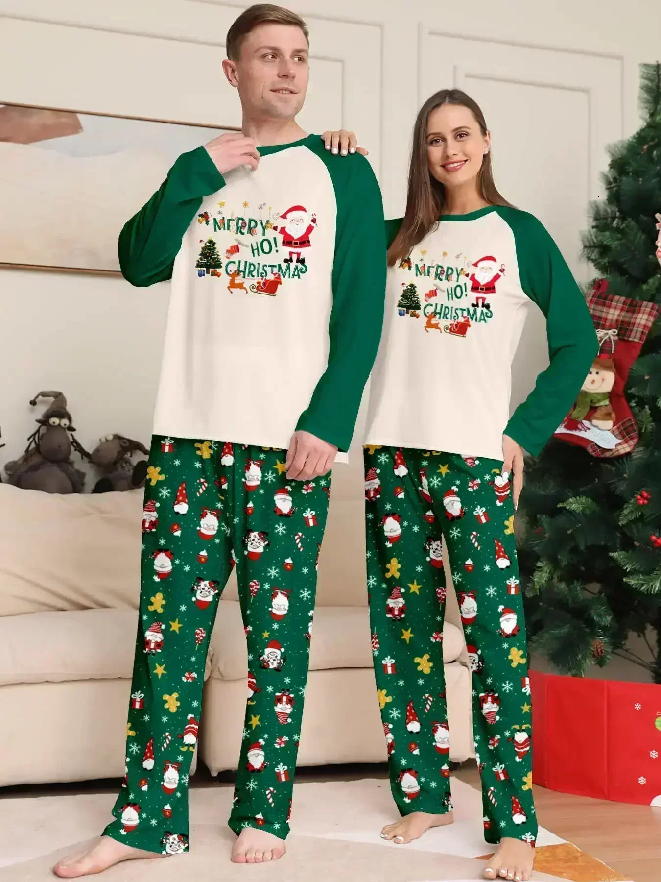Xmas Gift Family Matching Outfits Green Allover Print Parent-child Christmas Pajamas Set Baby Boys Girls Costumes Party Pyjamas 241112