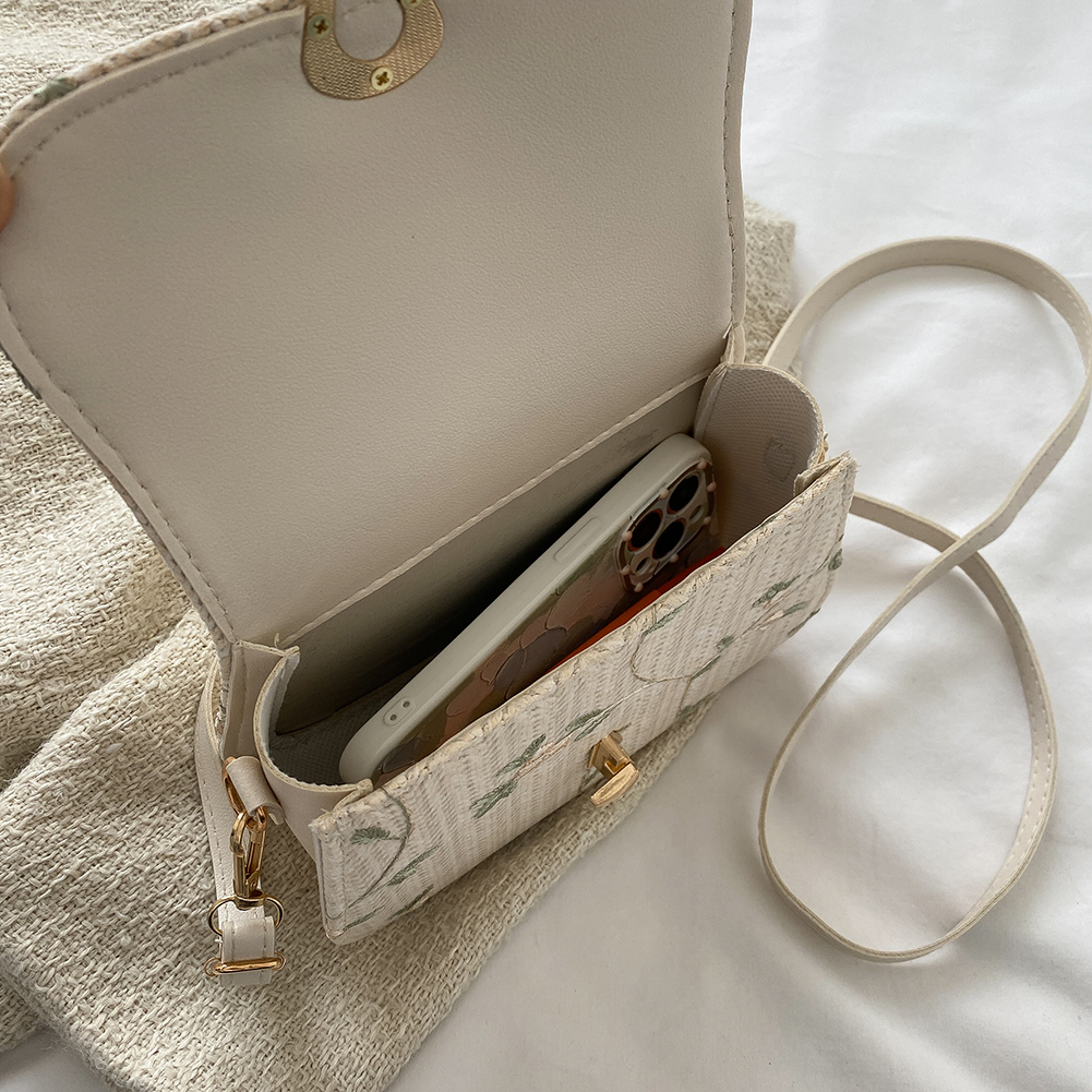 Women Flower Straw Purse Adjustable Strap Weaving Flower Purse Hasp Closure Plant Sling Bag Female Summer Beach Bag