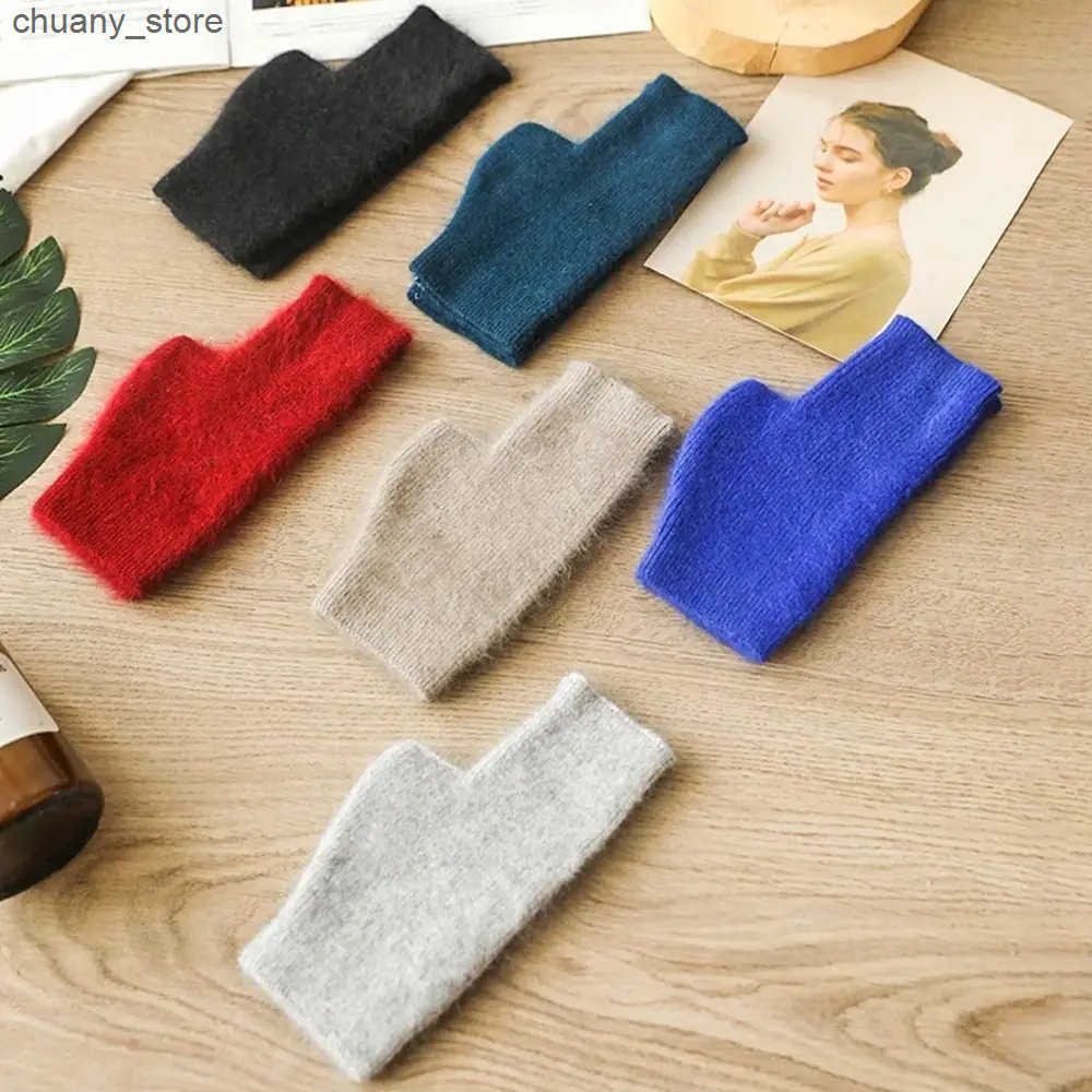 Fingerless Gloves Mink Cashmere Gloves Autumn Winter Women Girl Gloves Fingerless Warm Knitted Wool Mitten Wrist Length Thumb Hole Mitts Fashion L2409