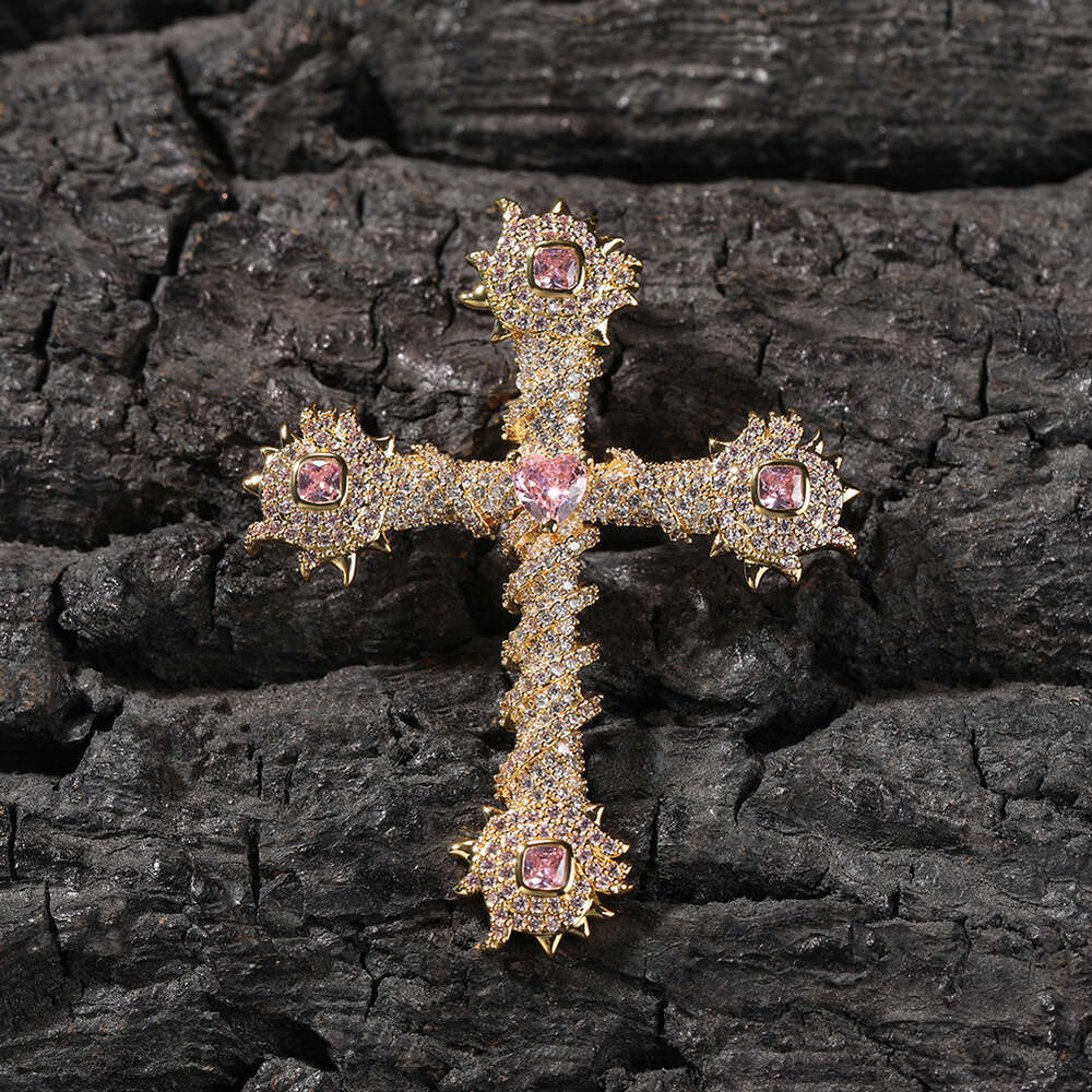 Top Quality Rock Wolf Tide TrendyPink Love Cross Pendant Hip Hop Necklace Copper Plating with Diamond for Mens Necklace Jewelry Bling Bling Gemstone B