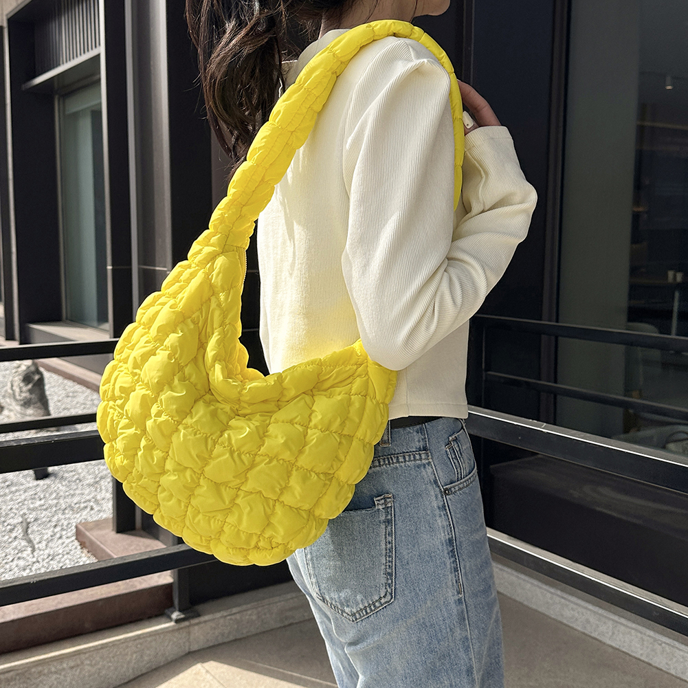 Quilted Crossbody Bag for Women Pleated Handbags Padded Cloud Shoulder Bags Ruched Bubbles Tote Bag Nylon Casual Messenger Bag