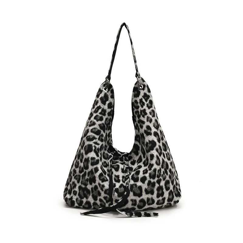 High quality leopard print Wen shoe bag with large capacity 2024 new autumn and winter cross body bag for leisure Cmuting Y241113