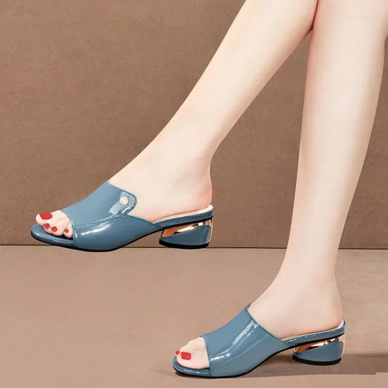 2025 S Fashion Designer Sandals Women S Shoes Red Sexy Womens Slippers PU Soft Leather Ladies Comfortable Suitable For Girls