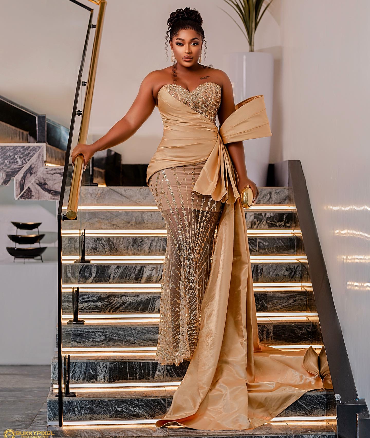 2024 Plus Size Gold Illusion Mermaid Prom Dresses For Special Occasions Sequined Lace Satin Bow Evening Party Birthday Gowns Dress For Women Vestidos 