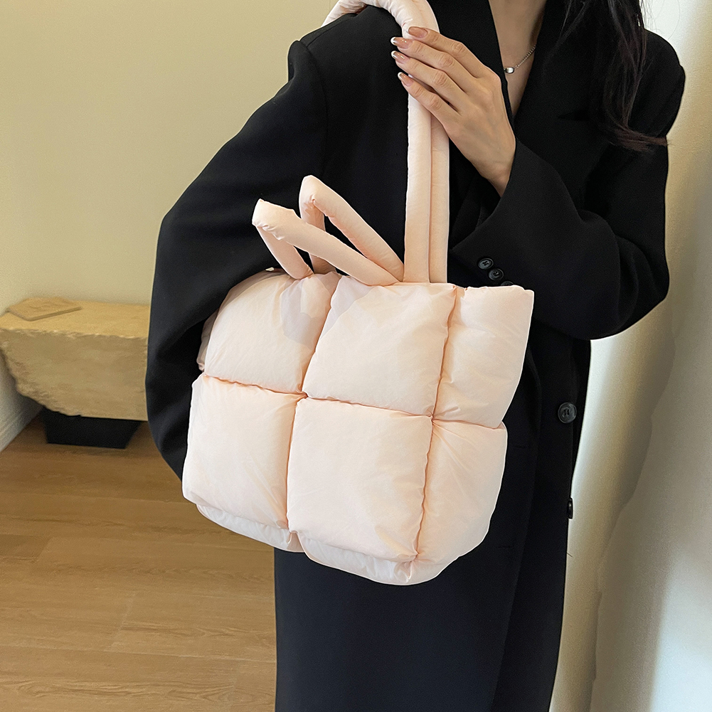 Quilted Puffer Tote Bag for Women Cotton Down Padded Shoulder Bag Winter Shopper Handle Bag Puffy Handbag Purse 2024 Women's Bag