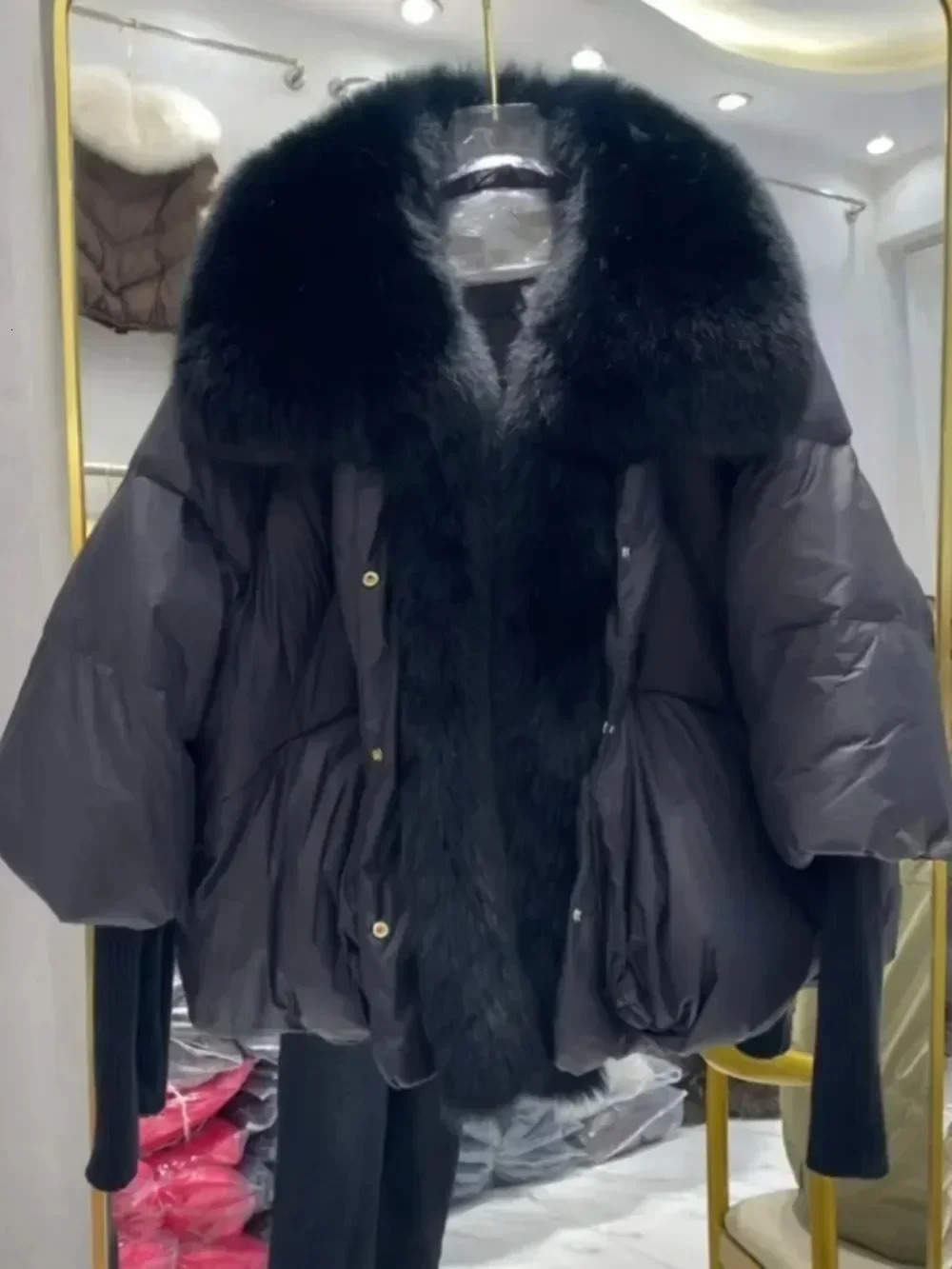 Splicing jacket detachable fox fur collar inflatable jacket womens jacket white duck down jacket womens fashionable and casual autumn item 241112