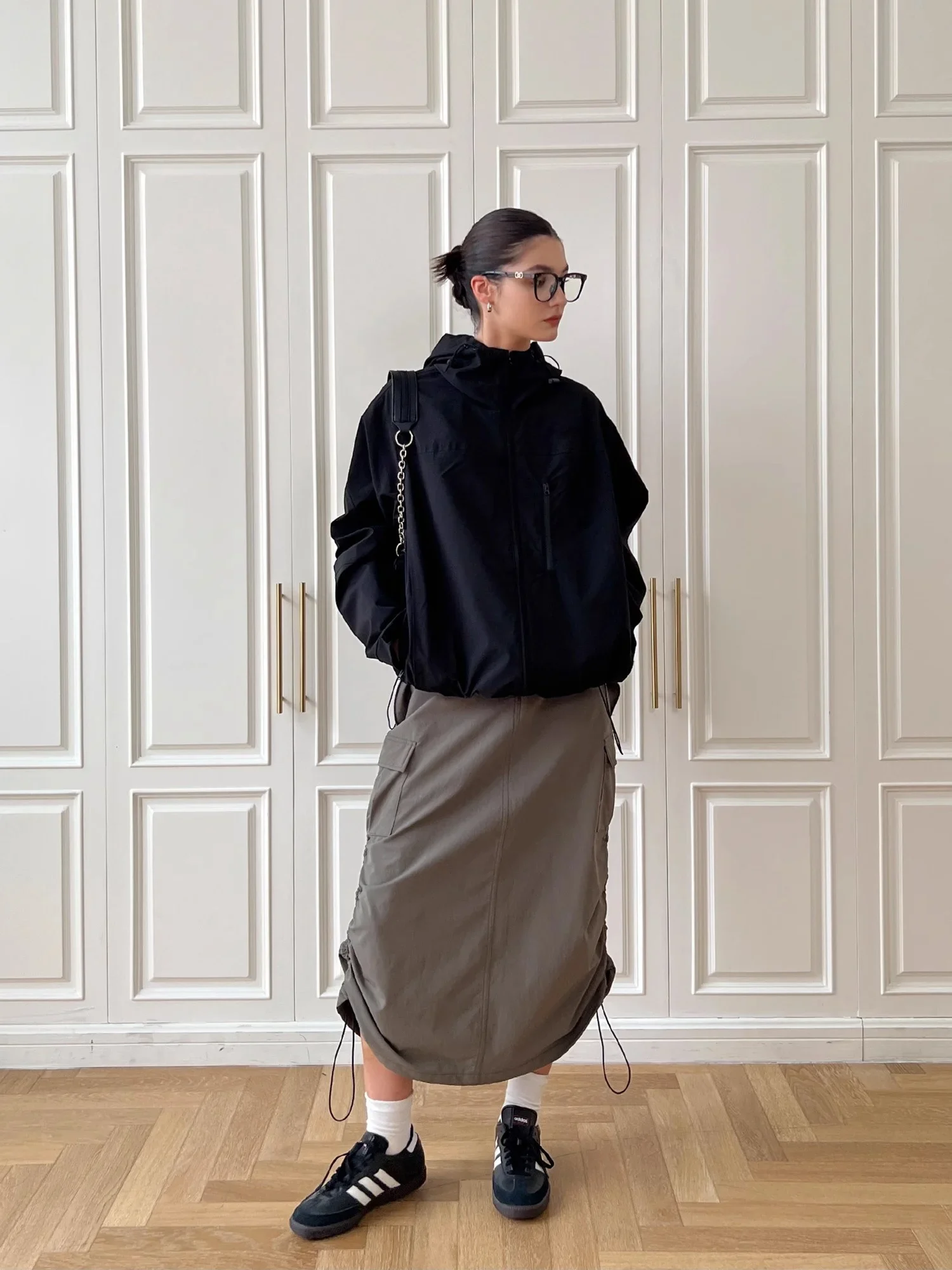 HOUZHOU Techwear Coat Hard Shell Windbreaker Jacket Women Gorpcore Streetwear Taupe Hooded Outerwear Oversized Hip Hop Black