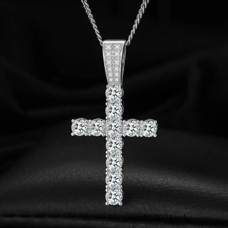 Fine Jewelry Sterg Sier Pass Dia Tester 5mm Vvs Moissanite Classic Cross Pendant Necklace for Men Women
